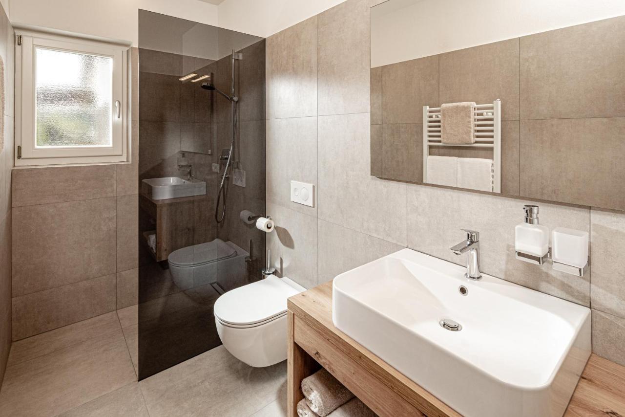 Praelatenhof Wine & Apartments Caldaro Ngoại thất bức ảnh