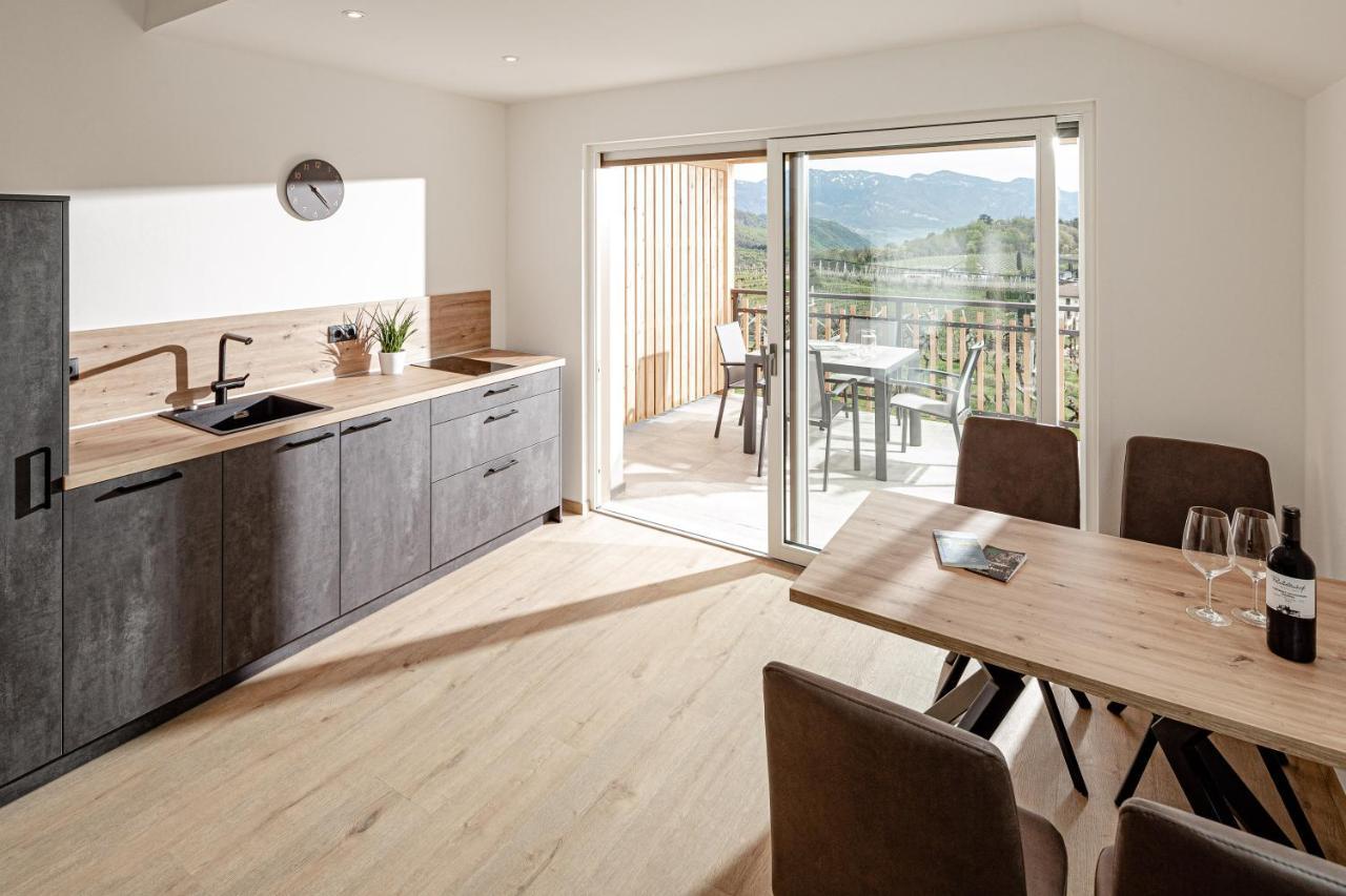 Praelatenhof Wine & Apartments Caldaro Ngoại thất bức ảnh