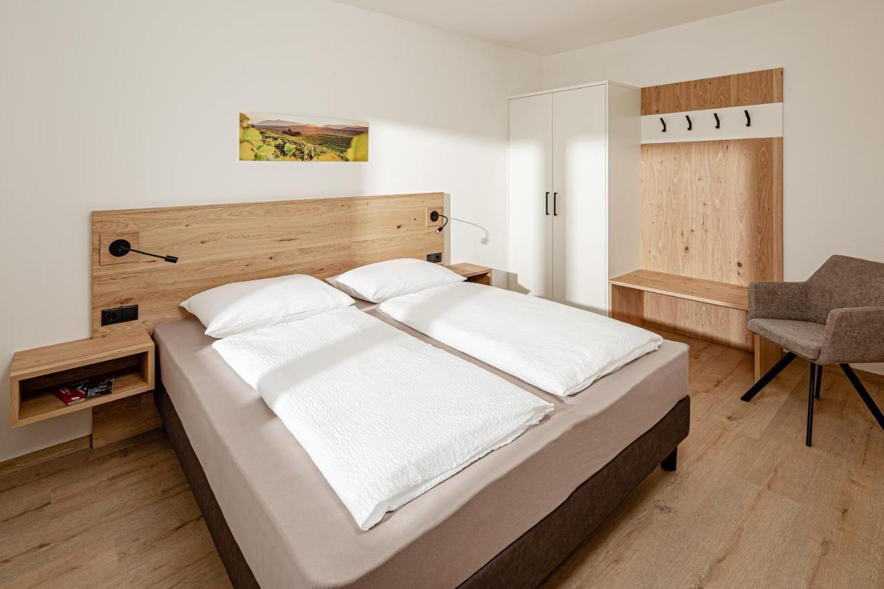 Praelatenhof Wine & Apartments Caldaro Ngoại thất bức ảnh